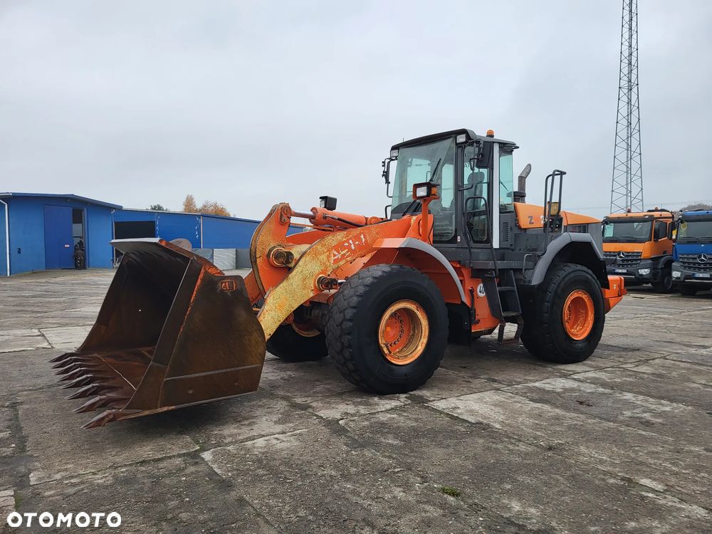 Hitachi ZW 250 spr z Niemiec 21000 kg - 2