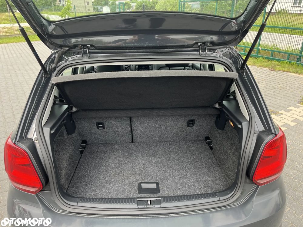 Volkswagen Polo - 22