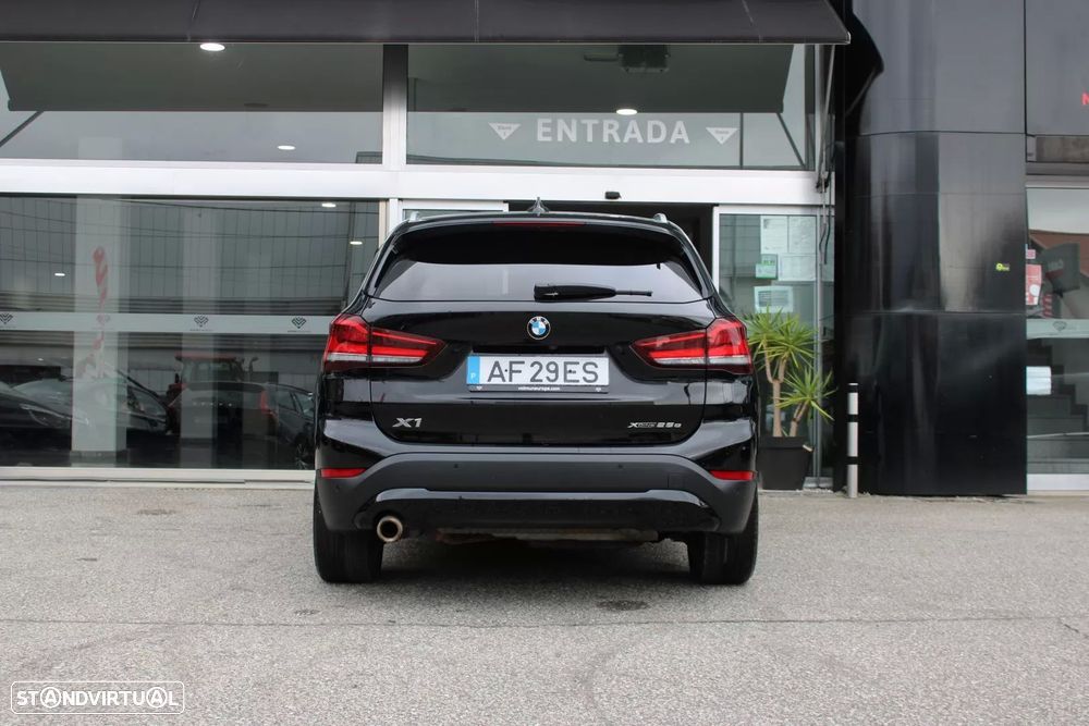 BMW X1 25 e xDrive Line Sport - 8
