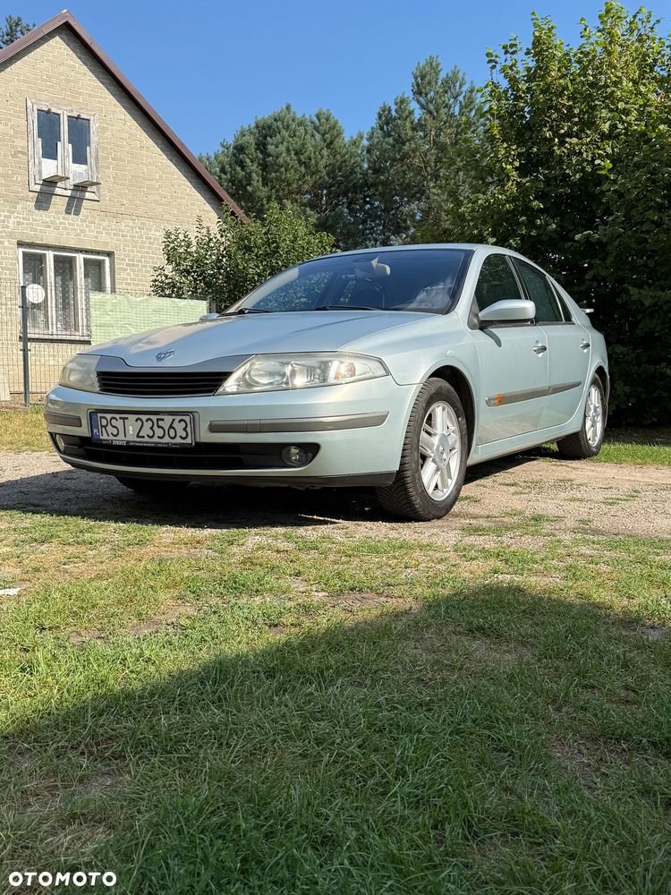 Renault Laguna 1.8 Expression - 1