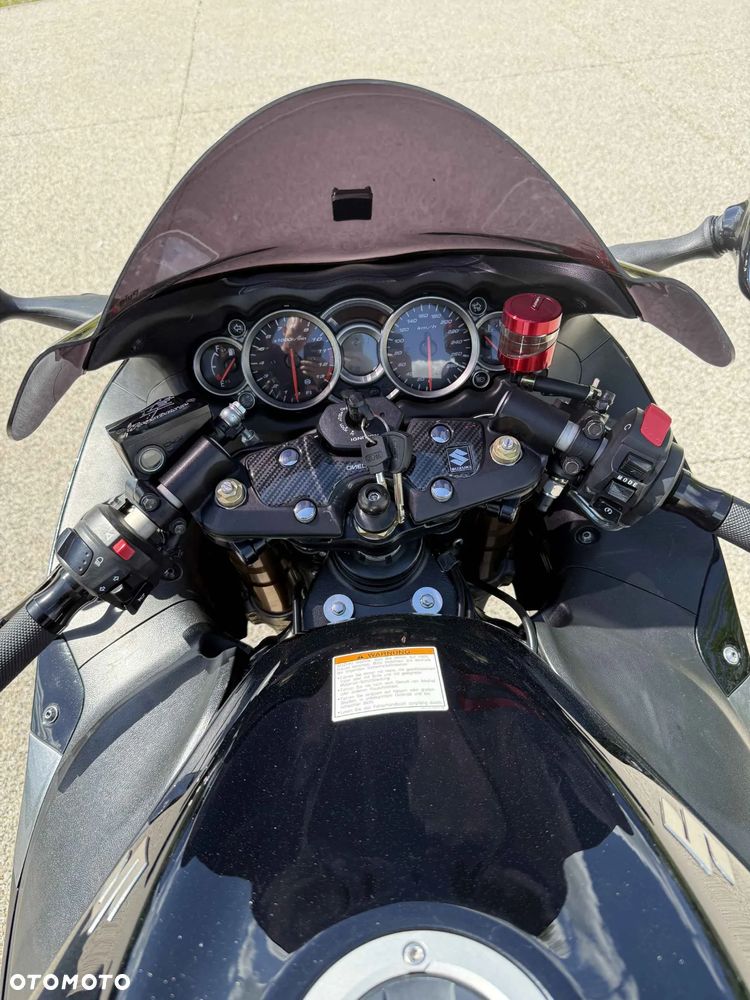 Suzuki Hayabusa - 26