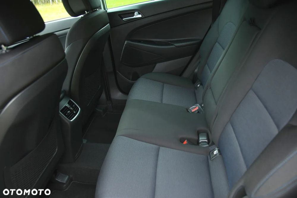 Hyundai Tucson blue 1.6 GDi 2WD Intro Edition - 26