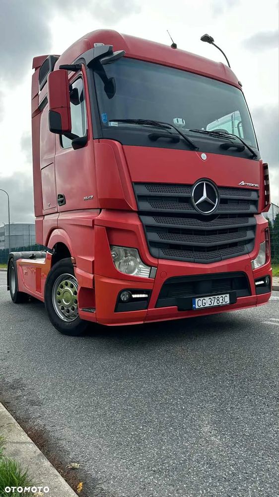 Mercedes-Benz Actros - 2