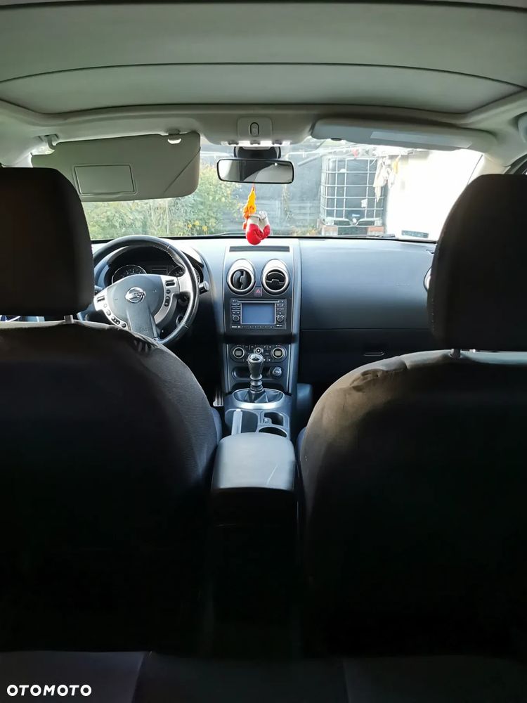 Nissan Qashqai - 13