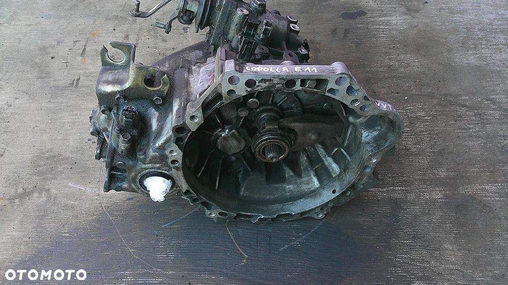 TOYOTA COROLLA E11 1.4 16V SKRZYNIA BIEGÓW - 2
