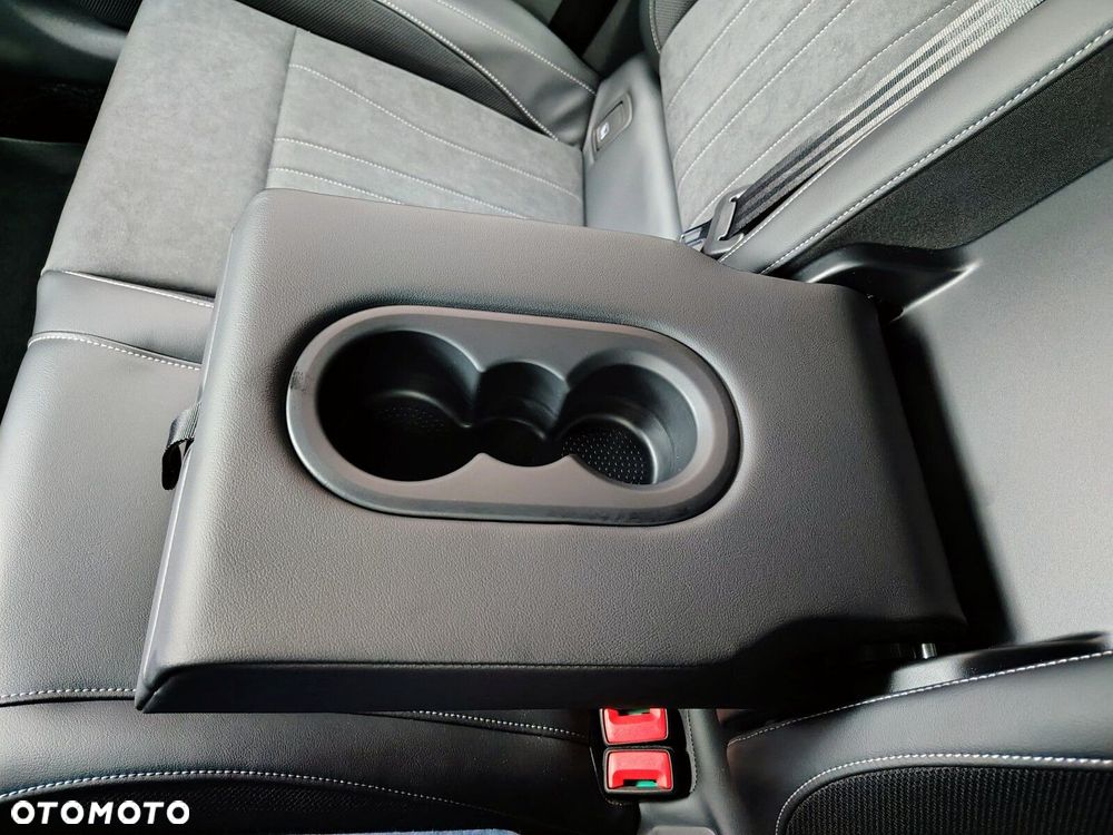 Volkswagen T-Roc - 28