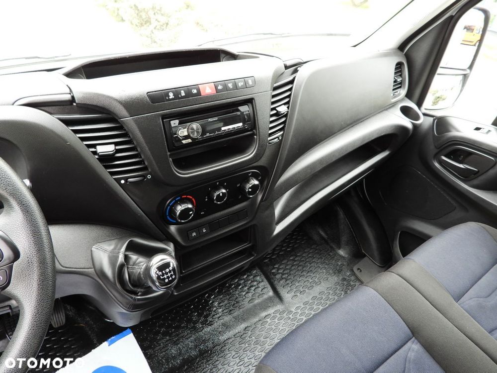 Iveco DAILY 35C14 WYWROTKA TEMPOMAT BLIŹNIACZE KOŁA  140KM - 34