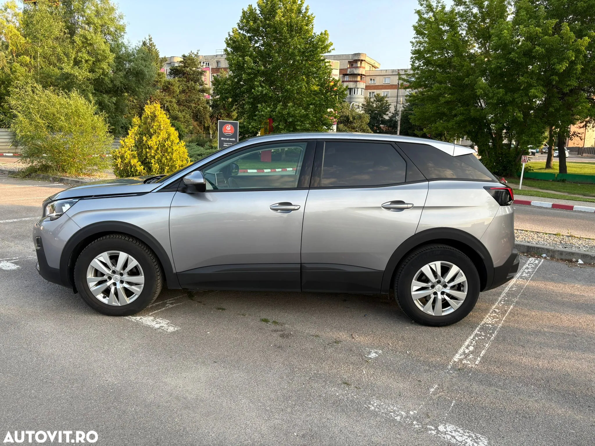 Peugeot 3008 1.5 BlueHDI S&S EAT8 Active - 3