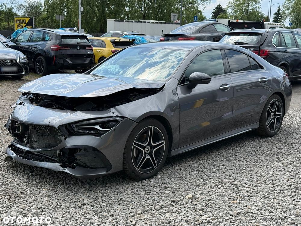 Mercedes-Benz CLA 180 AMG Line 7G-DCT - 3