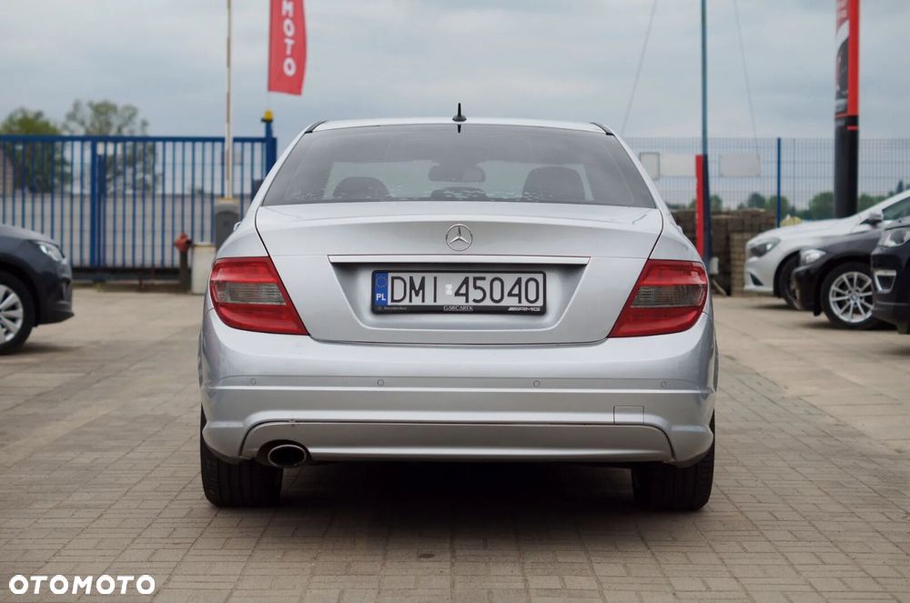 Mercedes-Benz Klasa C 250 CDI Avantgarde Edition - 35