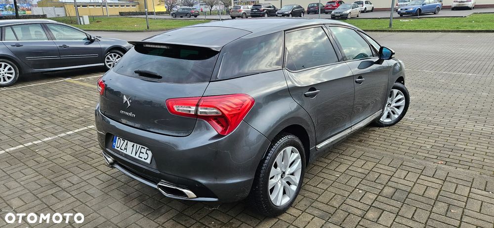 Citroën DS5 BlueHDi 150 So Chic - 4