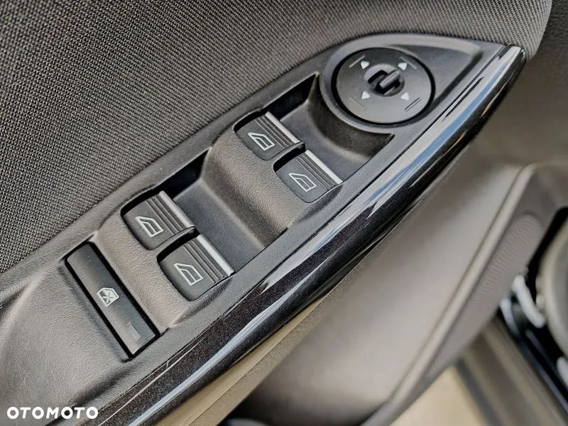 Ford Focus 1.0 EcoBoost Start-Stopp-System ACTIVE - 24