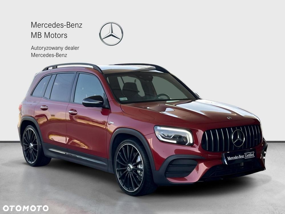 Mercedes-Benz GLB - 8