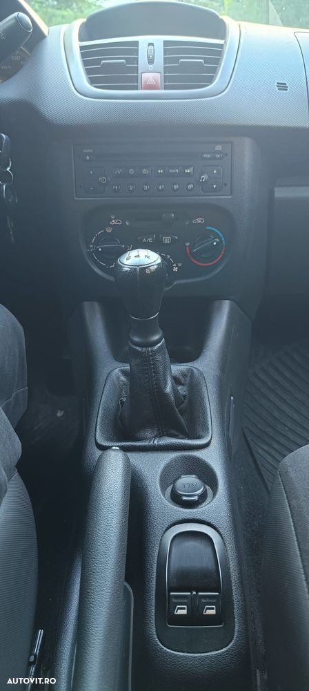 Peugeot 206 1.1 E Urban - 12