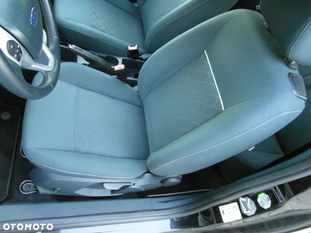 Ford Fiesta 1.25 Champions Edition - 16