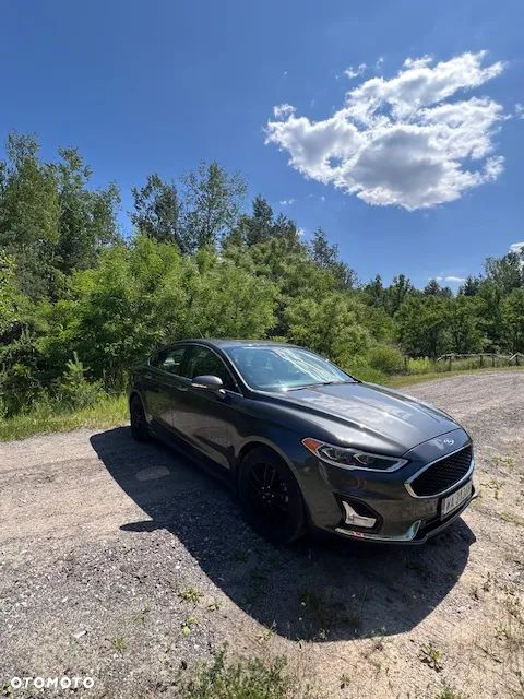 Ford Fusion - 1