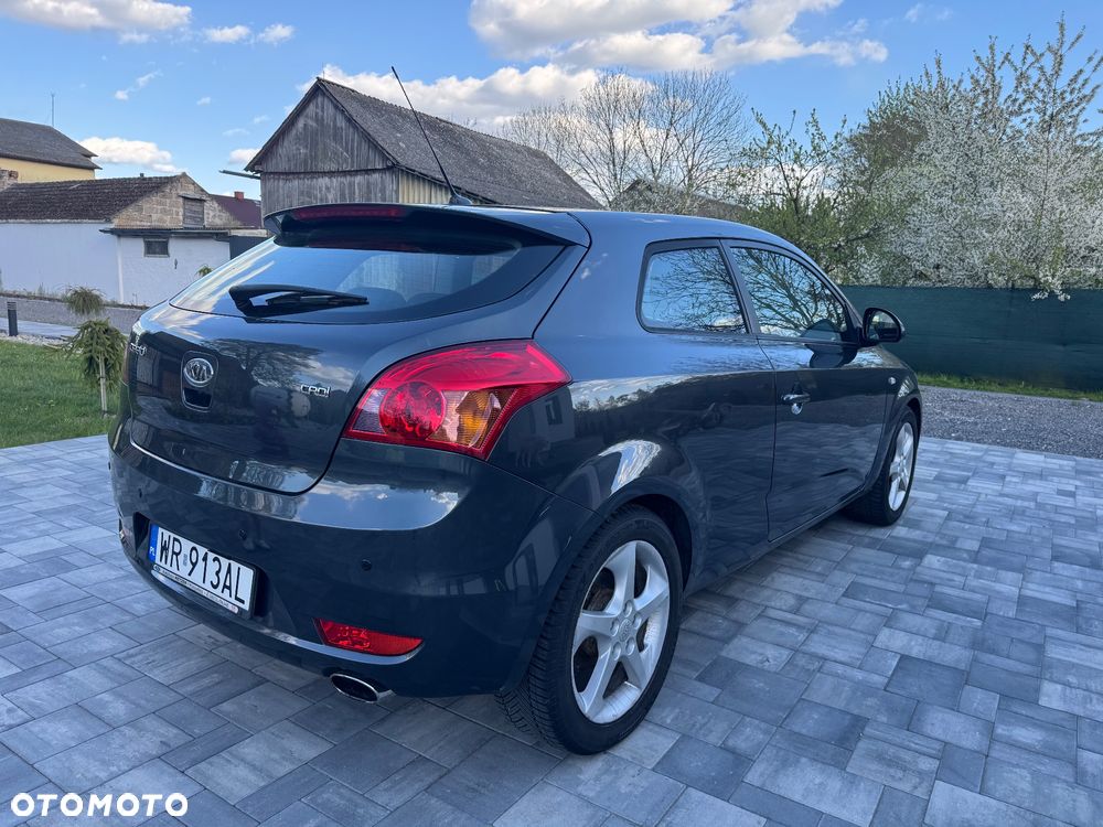 Kia Ceed 1.6 Crdi Comfort - 4