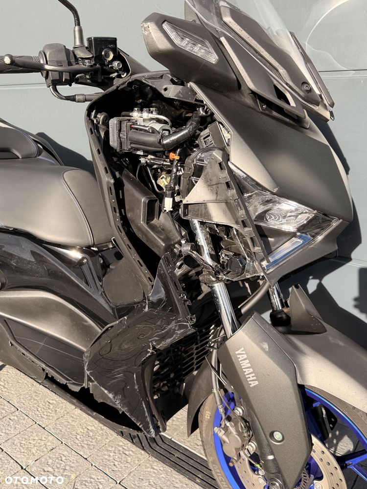 Yamaha X-max - 9