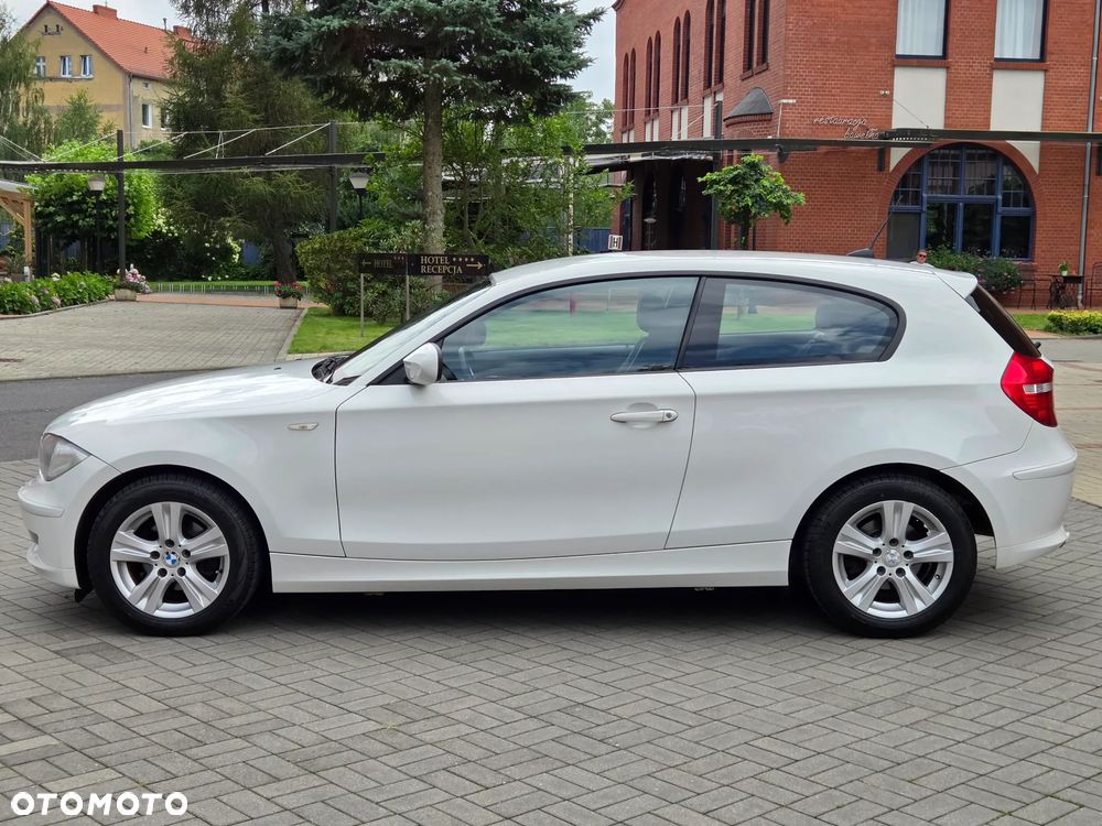 BMW Seria 1 116d DPF Edition Sport - 6