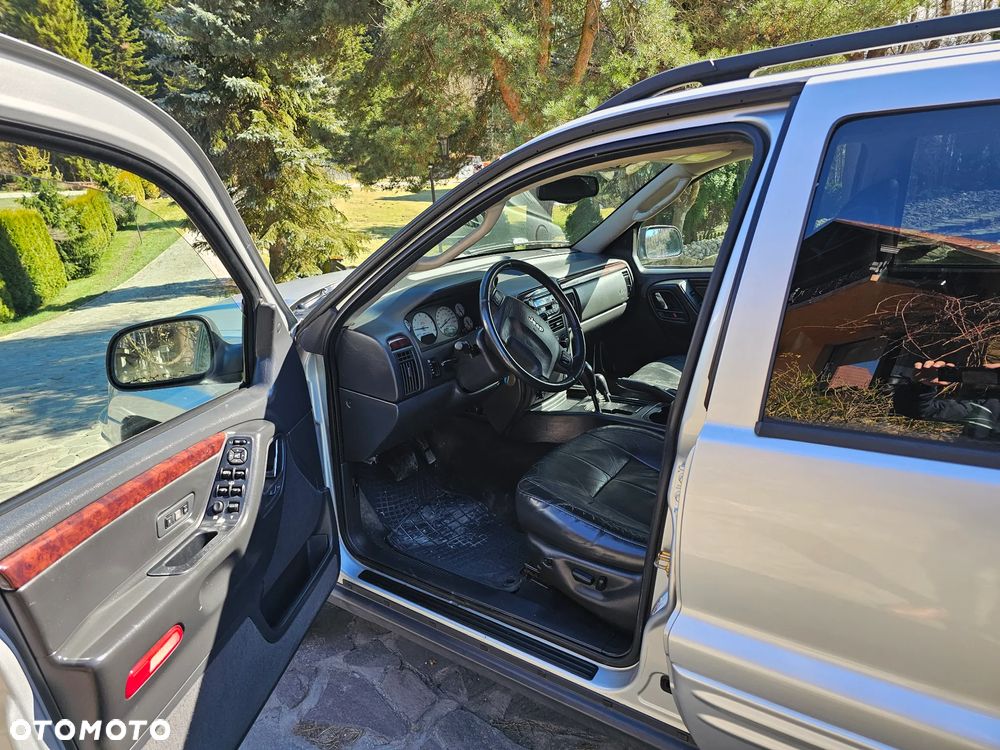 Jeep Grand Cherokee 2.7 CRD Limited - 31