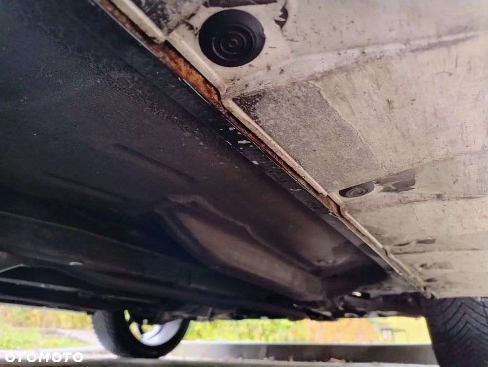 Daihatsu Materia 1.5 - 16