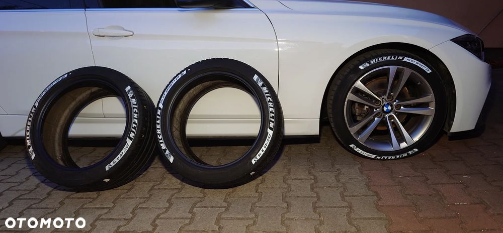 BMW Seria 3 330i - 10