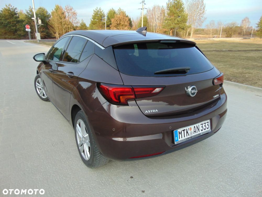 Opel Astra 1.4 Turbo Innovation - 2