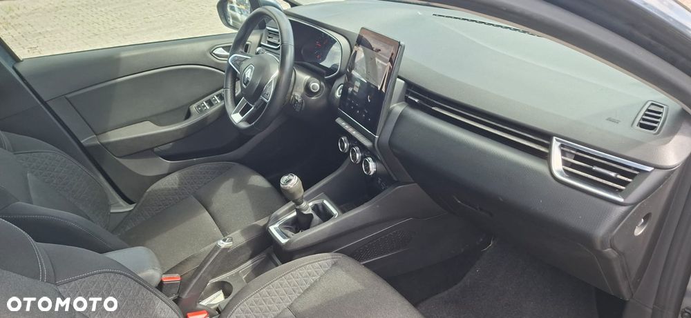 Renault Clio BLUE dCi 85 EXPERIENCE - 12