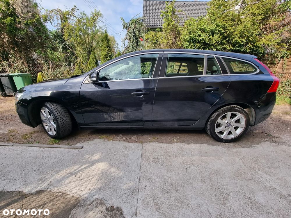 Volvo V60 D3 Kinetic - 12