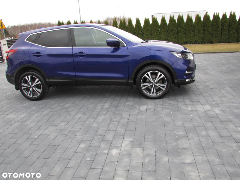 Nissan Qashqai 1.5 dCi N-Connecta - 9