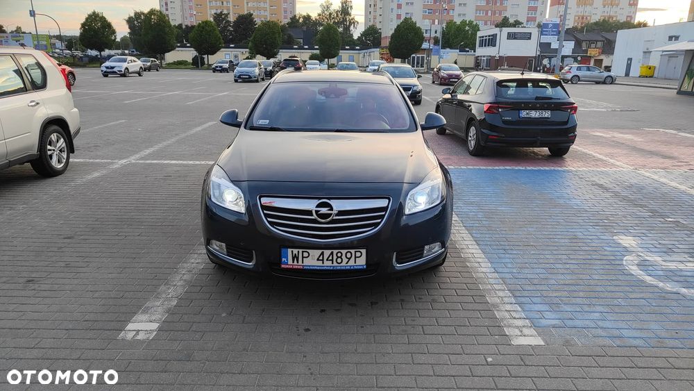 Opel Insignia 1.6 T Cosmo - 3