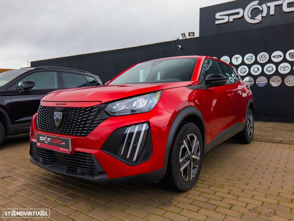 Peugeot 2008 1.2 PureTech Active Pack - 3