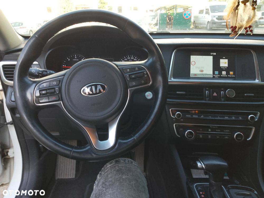 Kia Optima 1.7 CRDI L DCT - 11