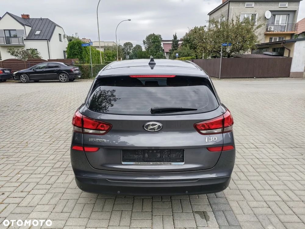 Hyundai i30 i30cw 1.4 Advantage - 25