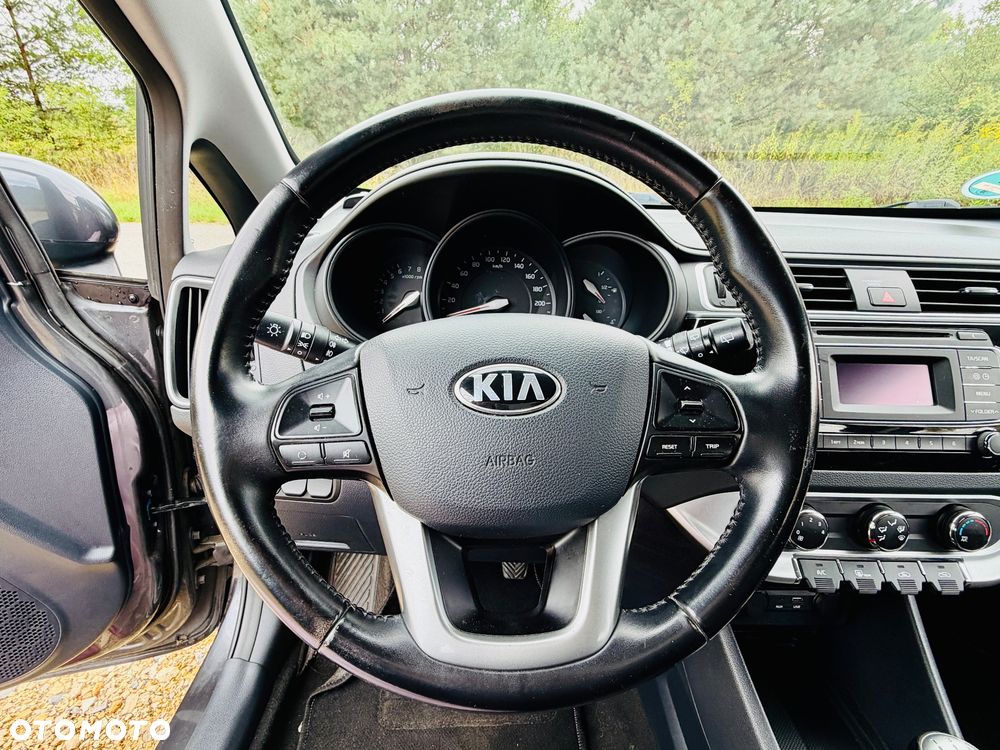 Kia Rio 1.2 Business Line - 25