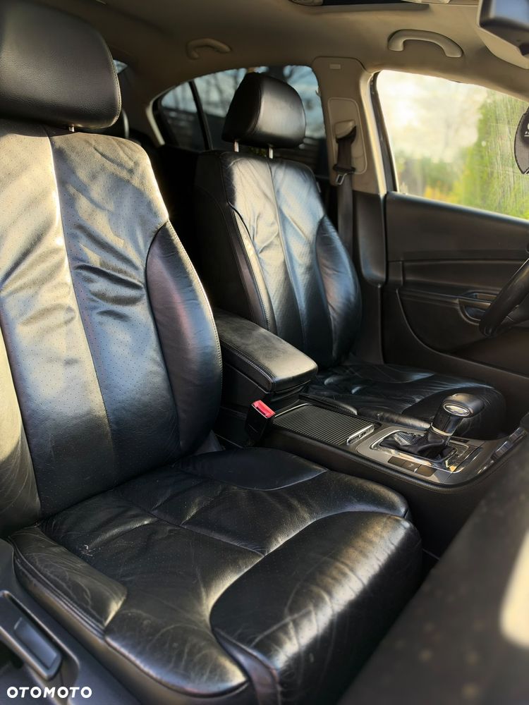 Volkswagen Passat - 28