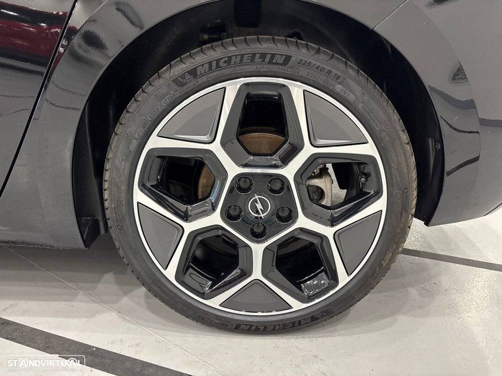 Opel Astra 1.5 D GS Aut. - 11