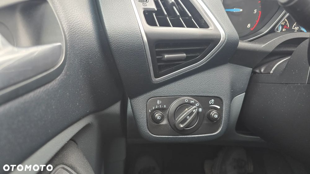 Ford C-MAX 2.0 TDCi Titanium MPS6 - 19