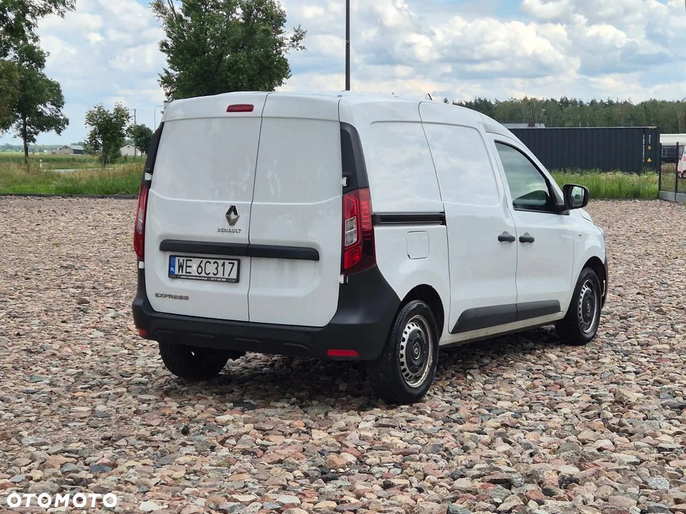 Renault Express - 17