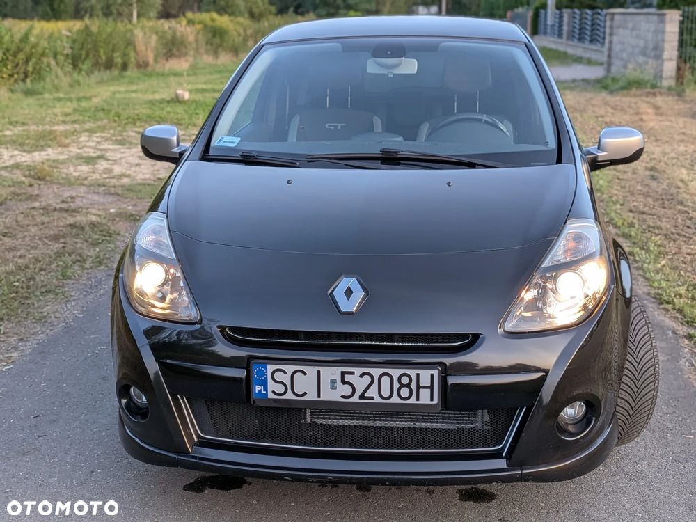 Renault Clio - 12