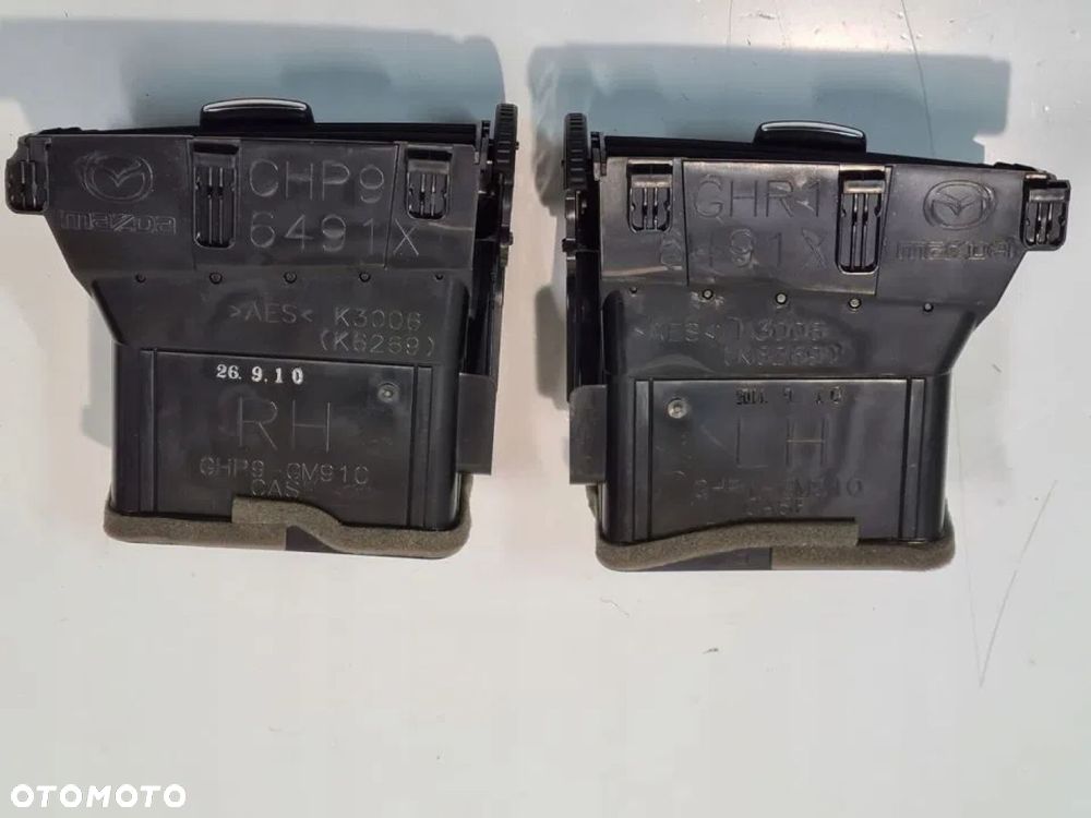 KRATKA NAWIEWU ŚRODKOWA LEWA PRAWA MAZDA 6 III GJ - 4