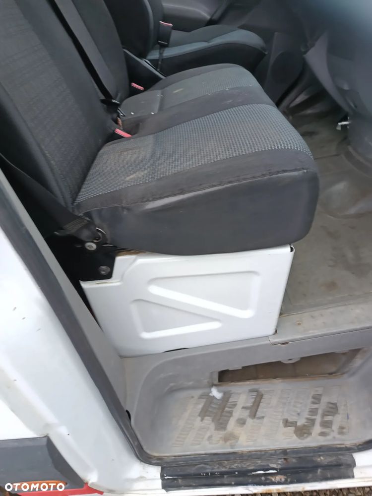 Fotel kierowcy pompowany zwykły podwójny sprinter 906 crafter Mercedes - 3