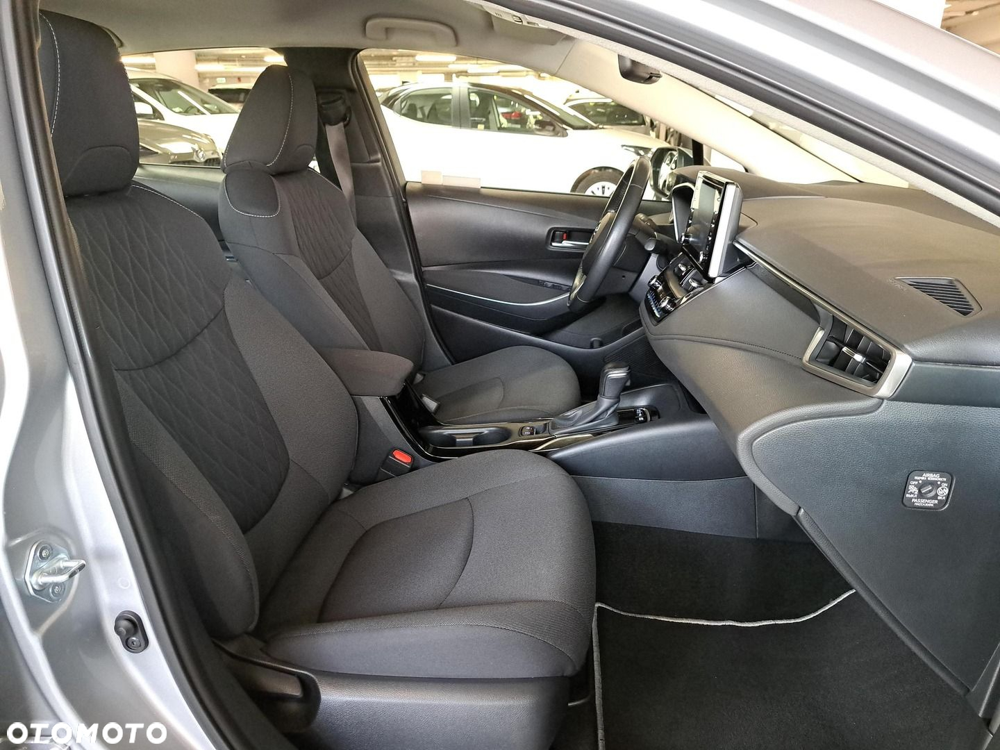 Toyota Corolla - 14