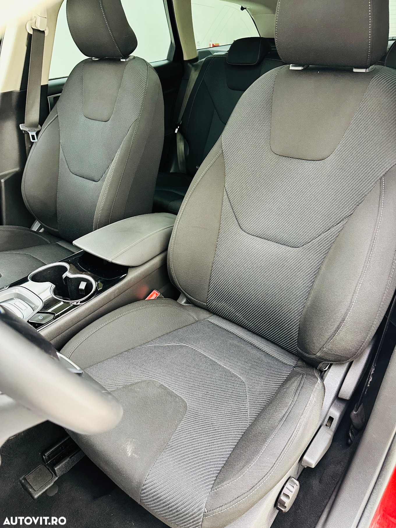 Ford Mondeo - 13