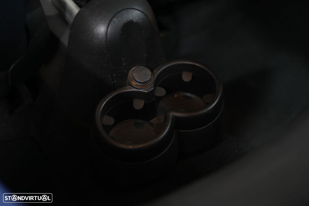 MINI Countryman One D - 20