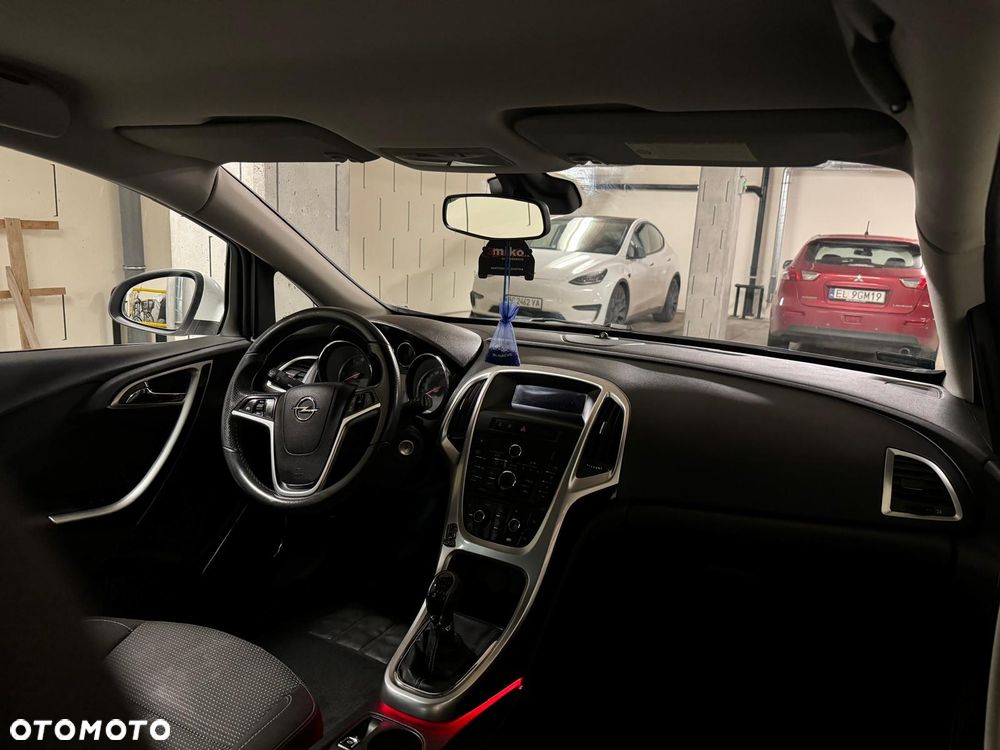 Opel Astra 1.4 Turbo - 5