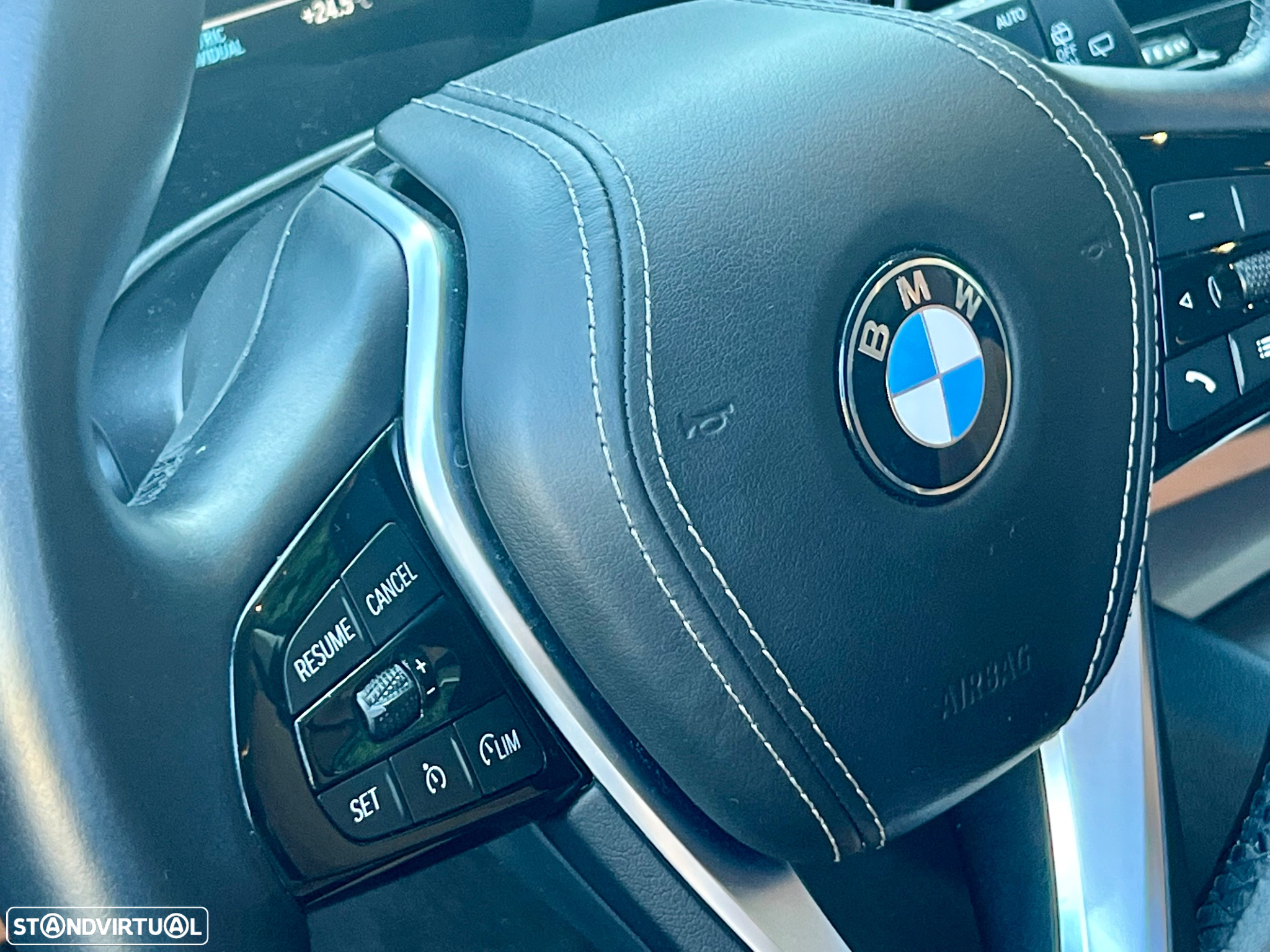 BMW 530 e - 10