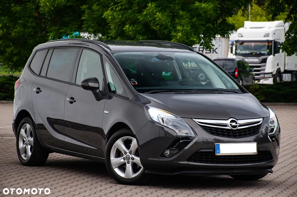 Opel Zafira 1.4 T Cosmo - 2