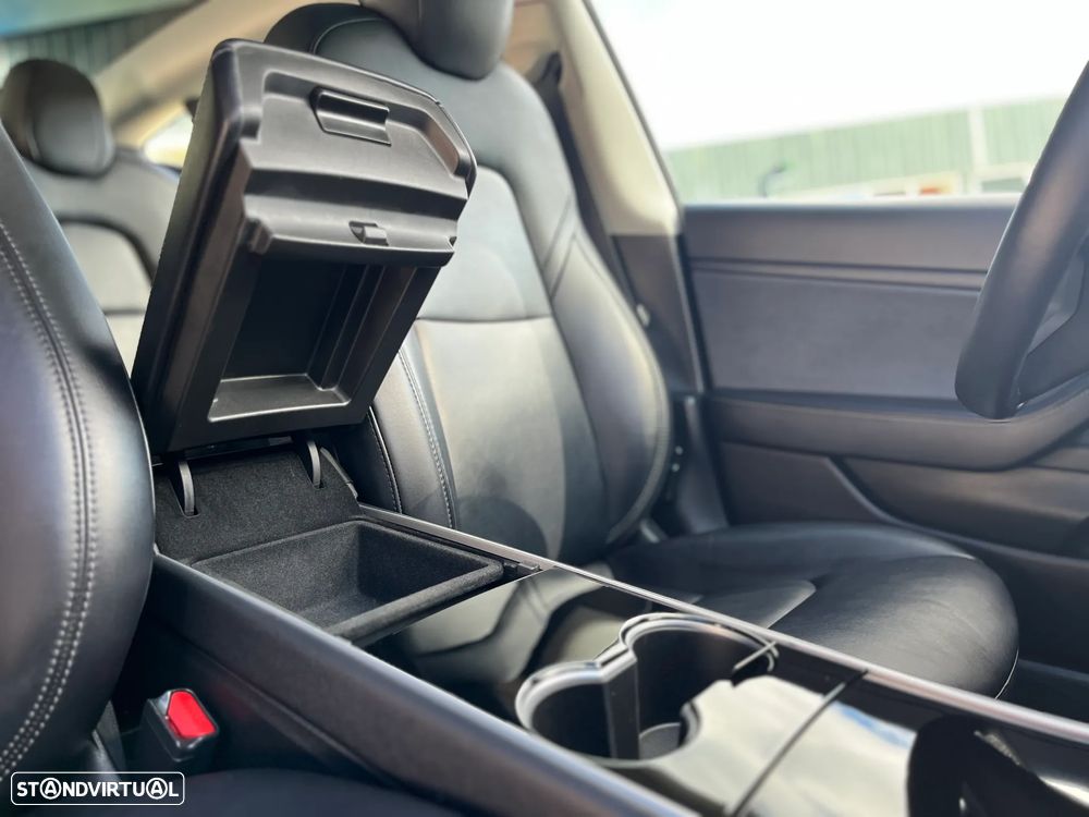 Tesla Model 3 Performance Dual Motor AWD - 18