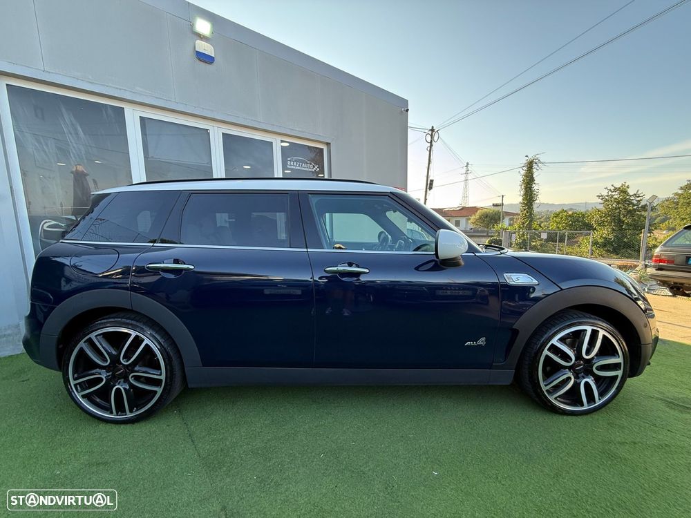 MINI Clubman Cooper SD ALL4 Auto Desportiva - 8